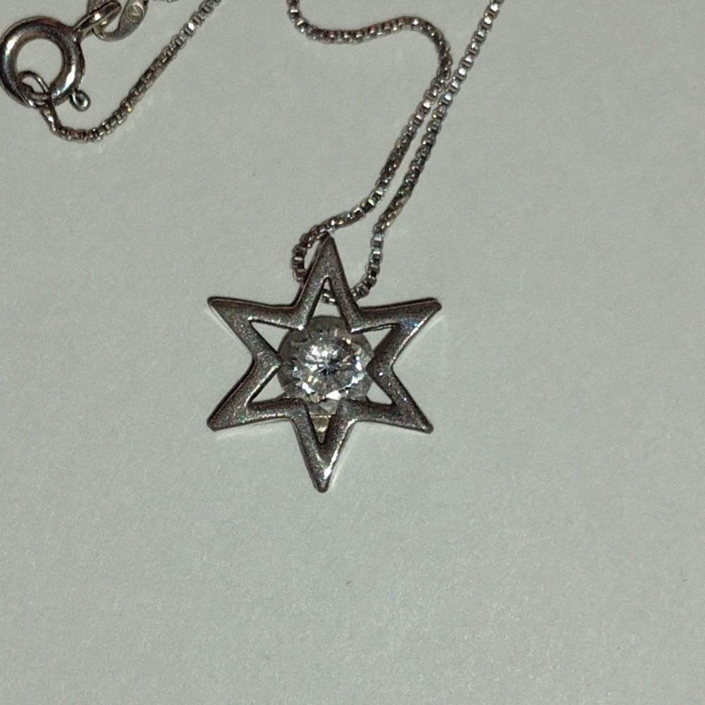 Silver Star Pendant Necklace - Picture 6 of 6